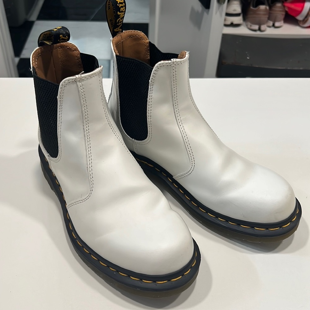 Dr Marten Boots